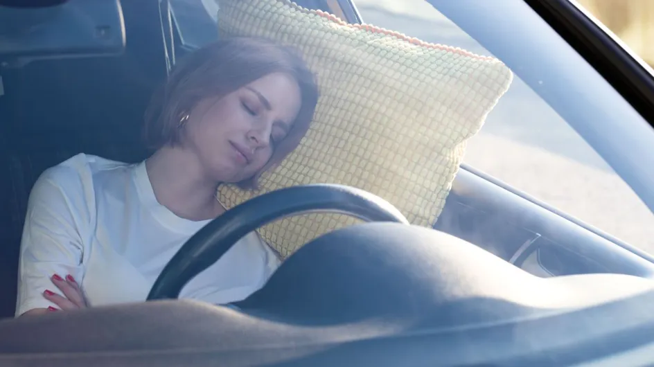 A-t-on le droit de dormir dans sa voiture ? Voici ce que dit la loi