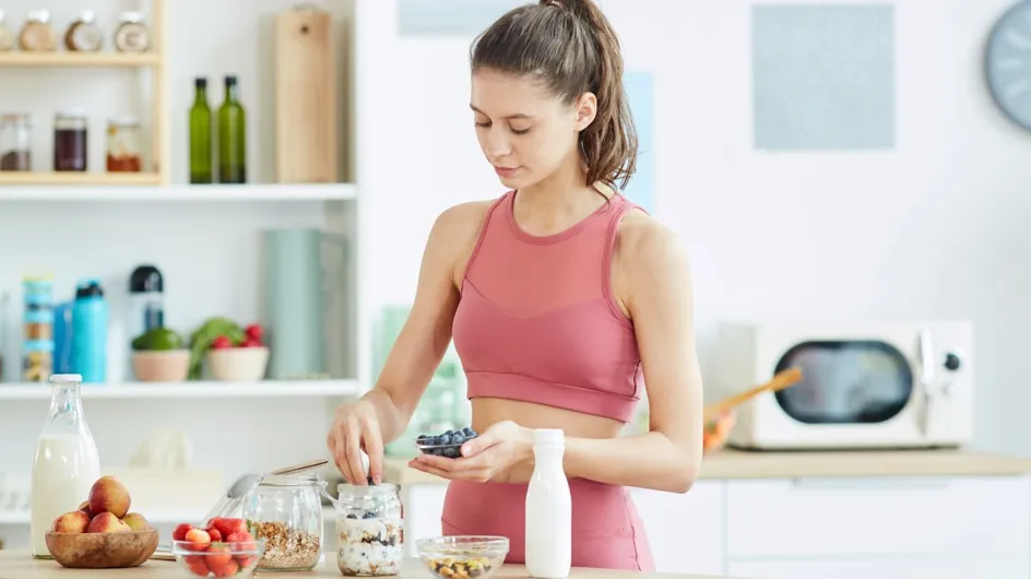 "Je suis gastro-entérologue et voici 3 aliments que je mange tous les matins pour avoir un estomac en bonne santé"