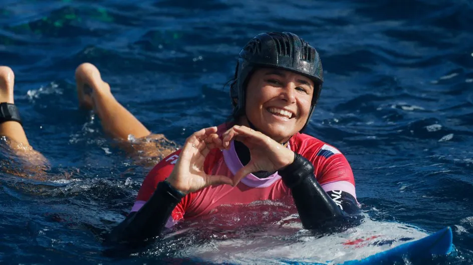 JO Paris 2024 : Johanne Defay écrit l’histoire avec une première médaille, en bronze, pour le surf français