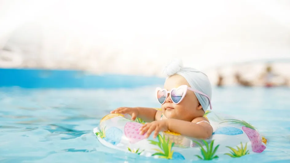 À partir de quel âge bébé peut-il aller dans une piscine au chlore ?