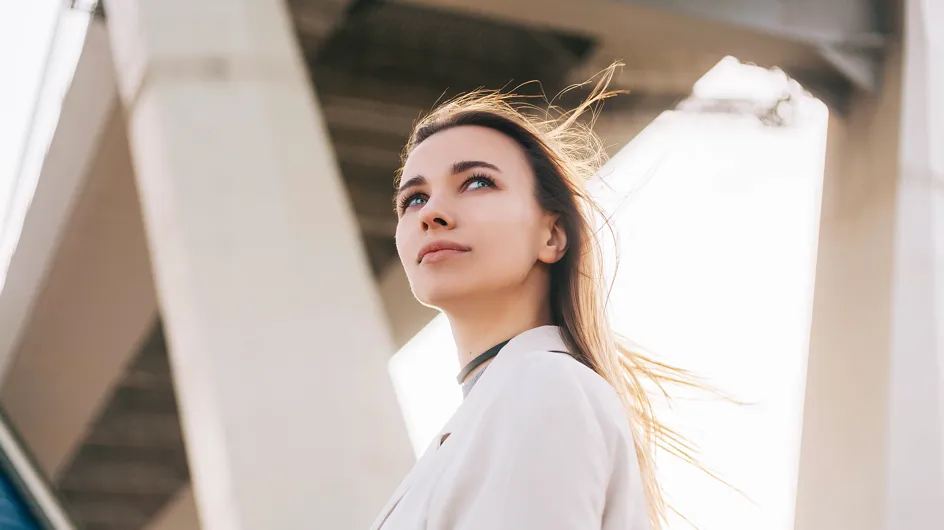 Ce manteau qu'on pensait démodé est le plus tendance de la rentrée (il divise l’opinion)