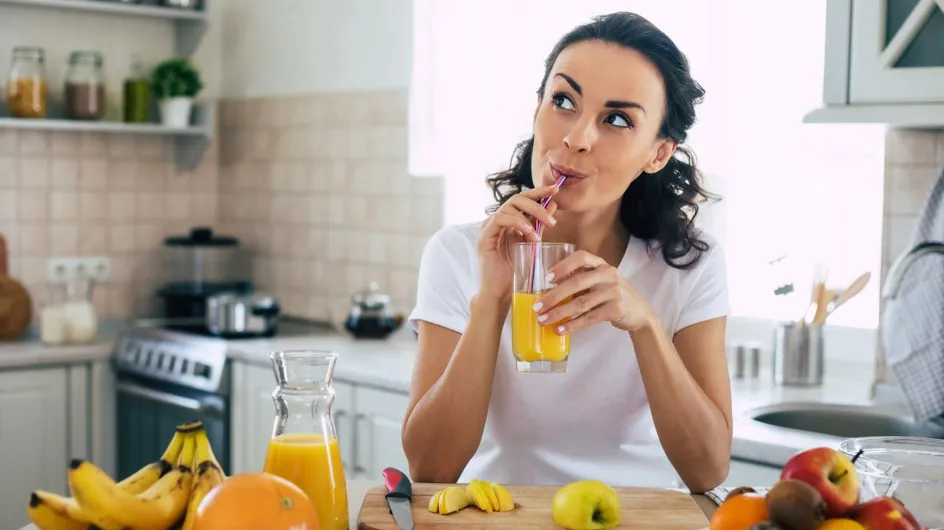 Ce jus de fruits qu’on croit sain est plus sucré que les sodas, il contient jusqu’à “28 morceaux de sucre”