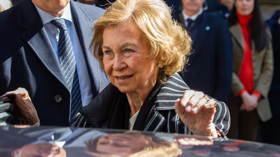 La Reina Sofía brilla con un look colorido y alegre en los Premios Mapfre pese al revuelo por los audios del emérito