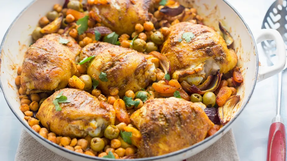 Pollo al ajillo, la receta más tradicional ¡con verduritas y garbanzos!