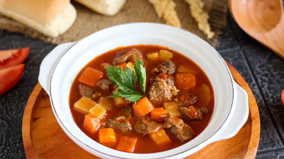 Carne guisada al estilo de la abuela: la receta fácil, rápida y para chuparse los dedos