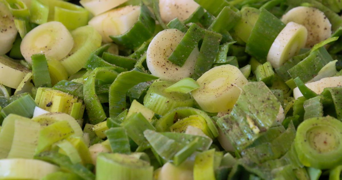 Fondue De Poireaux Aux Fruits De Mer Surgelés Cette recette de fondue de poireaux est la plus populaire sur Marmiton