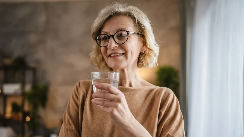 Di adiós al estreñimiento: estas 8 bebidas te ayudarán a mejorar tu digestión de forma natural