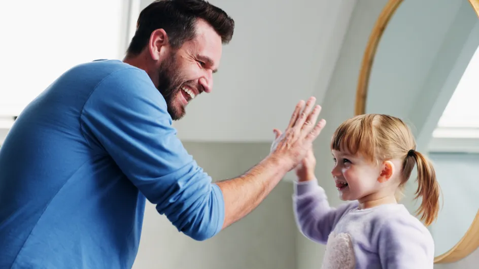 Soy psicóloga y estas son las 7 frases clave que los padres usan para criar niños mentalmente fuertes