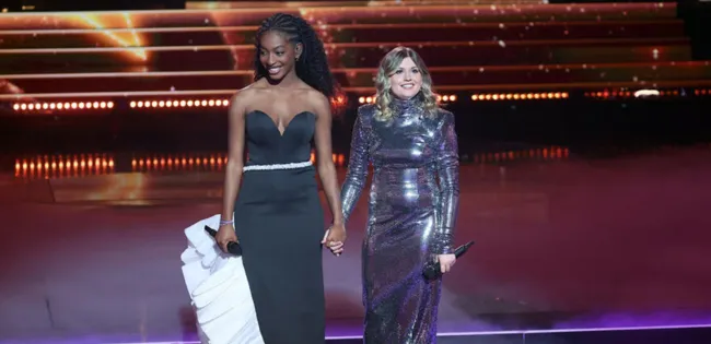 Qui gagnera la finale de la Star Academy 2024 entre Ebony et Marine ?