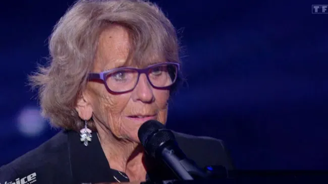 The Voice 2025 : &quot;Merci pour ce moment&quot;, les internautes bouleversés par la prestation d'une candidate... de 96 ans !