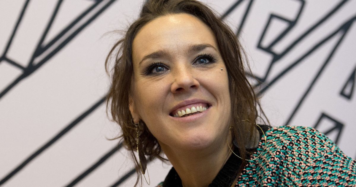The Voice : "On m'a mise dans une boîte", Zaz déroutée par les violentes  critiques qui l'ont visée à ses débuts