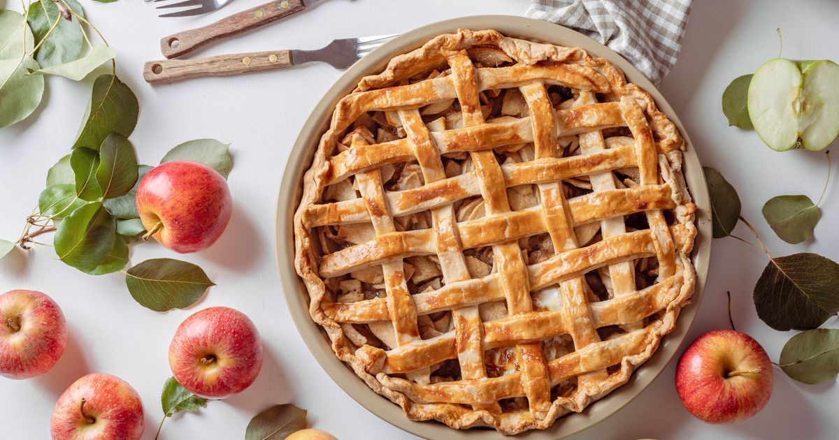 François-Régis Gaudry révèle le secret des Américains pour éviter que les pommes ne détrempent la pâte dans une tarte