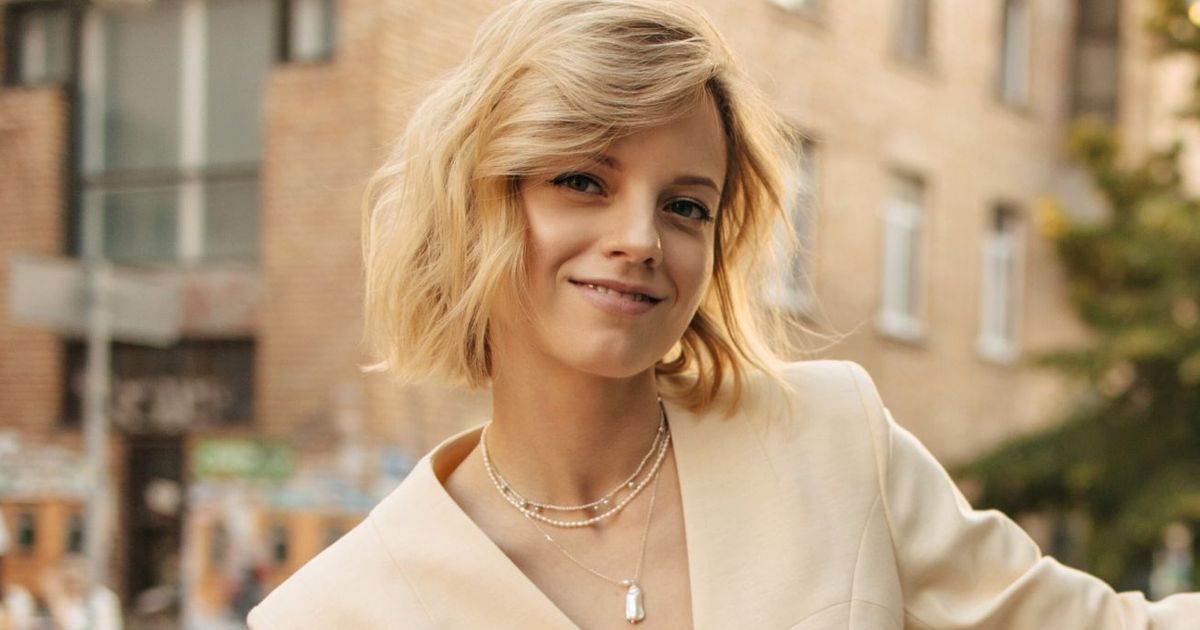 “Square bob” : voici la coupe au carré tendance du printemps-été 2025 qui sublime toutes les morphologies de visage