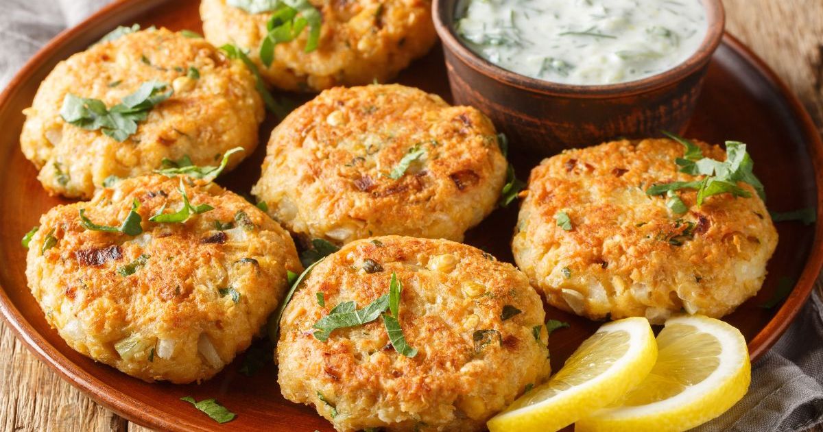 Oubliez la friture, cette recette magique de beignets aux pois chiches se prépare sans bain d'huile !
