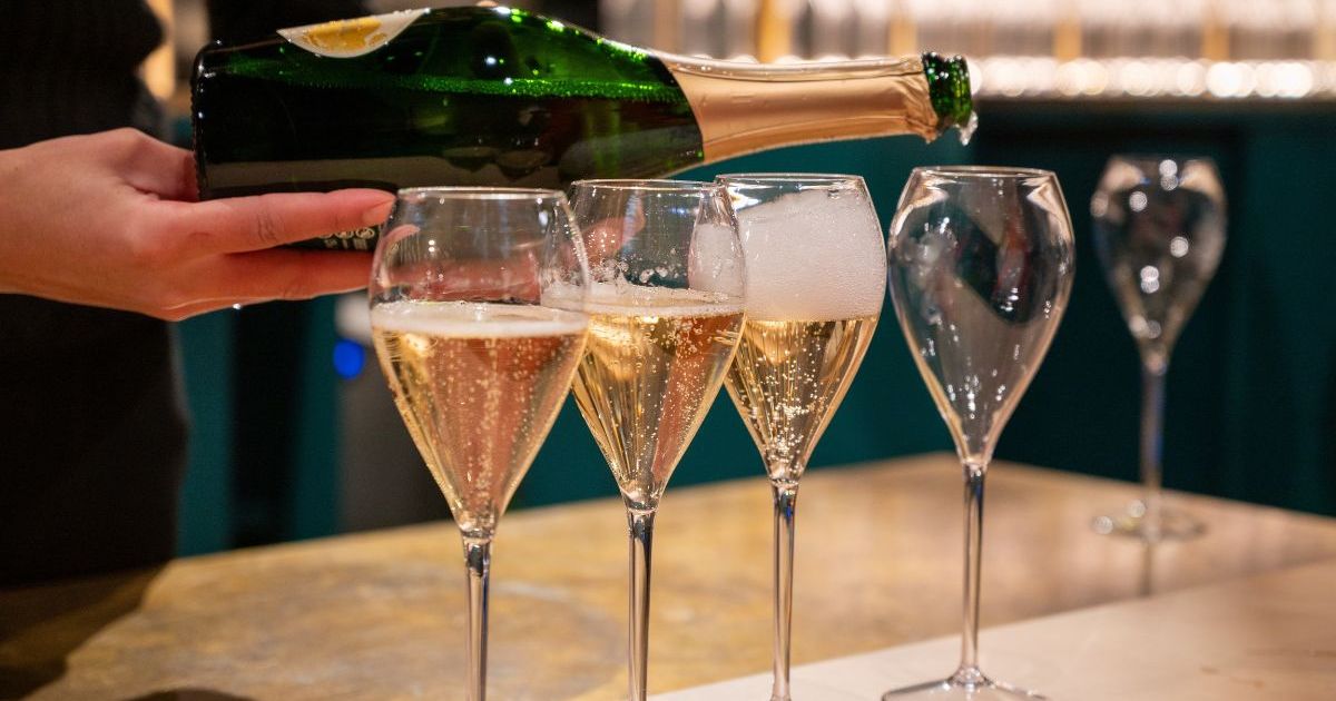 Pourquoi les États-Unis peuvent utiliser le terme de « champagne » sur certaines bouteilles américaines ?