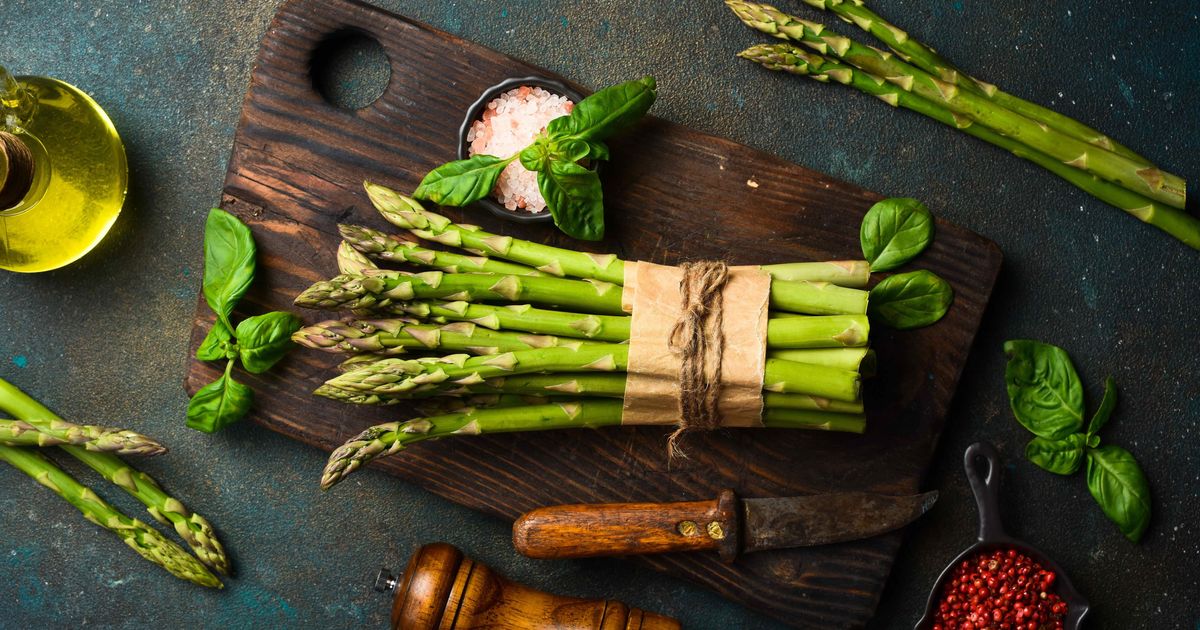 Cette nouvelle façon de manger vos asperges va définitivement révolutionner vos repas