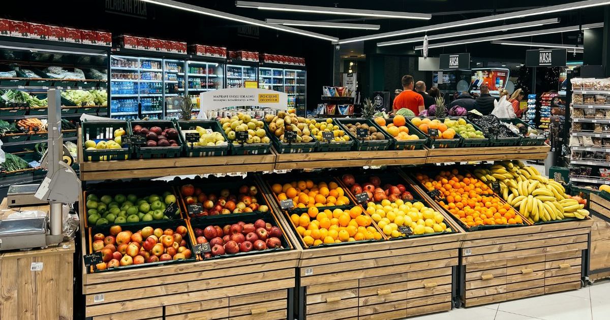 Oui, vous pouvez acheter des fruits et légumes chez Carrefour pour presque rien grâce à cette astuce