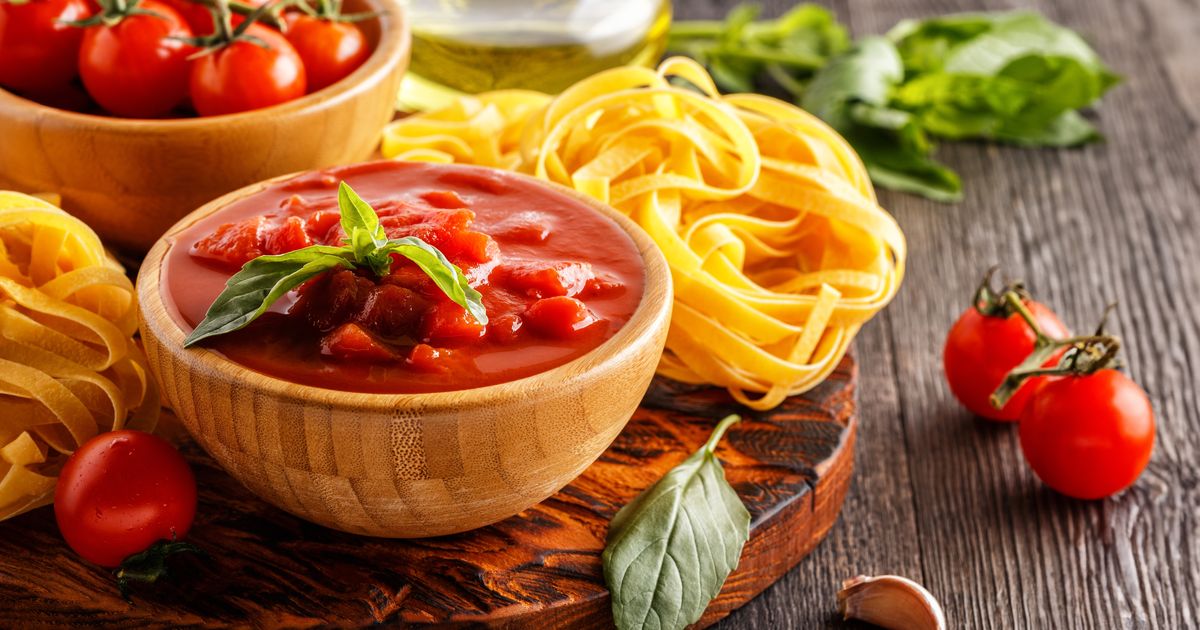 Cet ingrédient sublime instantanément n'importe quelle sauce tomate du commerce, c'est bluffant !