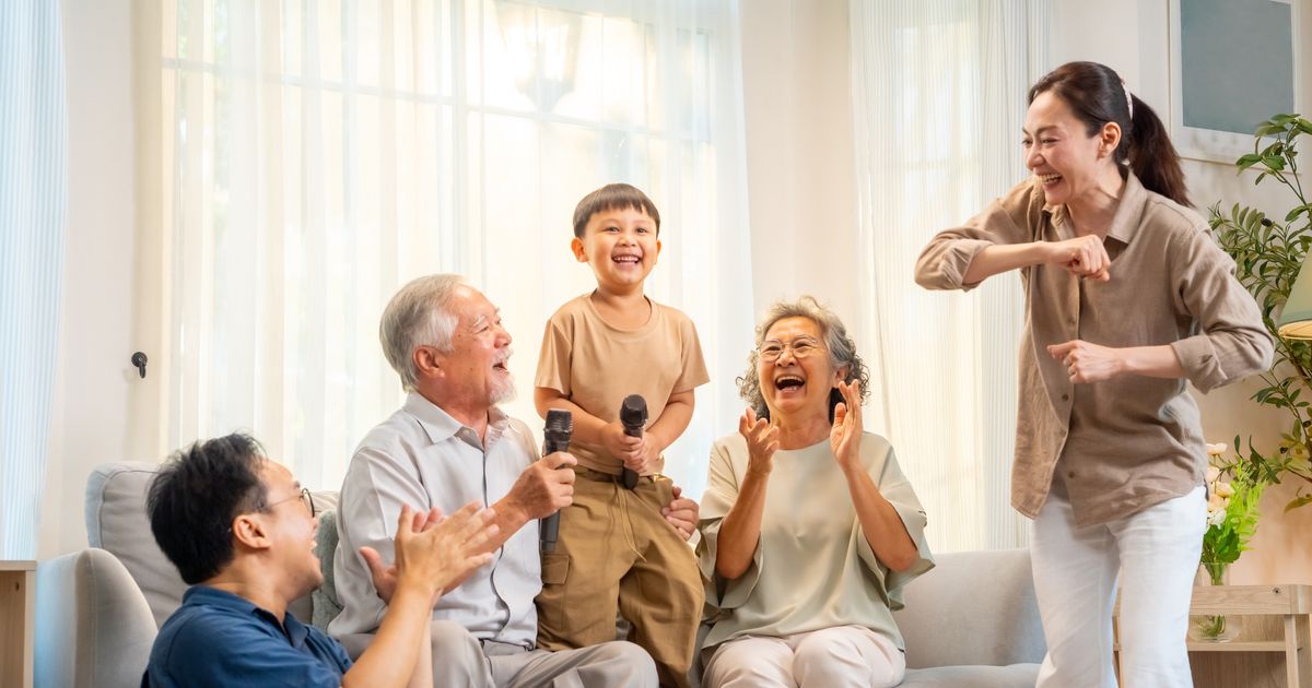 9 règles de savoir-vivre "démodées" que l'on n'enseigne plus aux enfants aujourd'hui