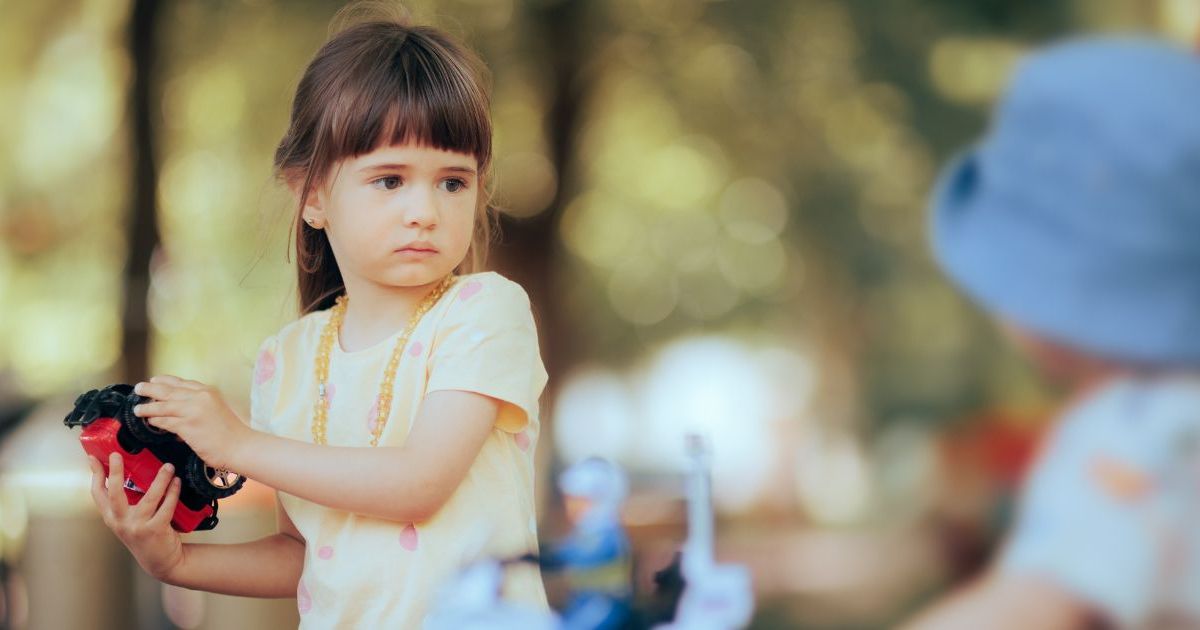 Pas besoin d'écran, ces 10 habitudes après l'école dont chaque enfant de 60 ans se souvient comme si c'était hier