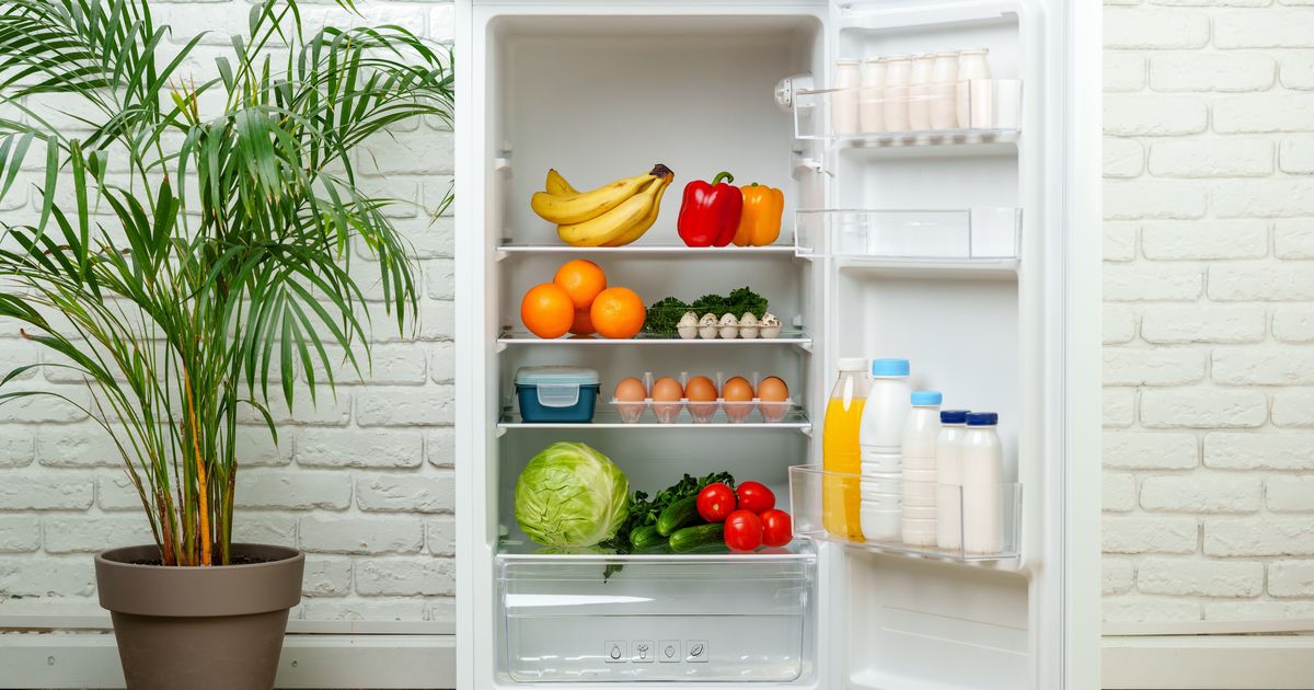 Frigo : connaissez-vous l'astuce de la serviette pour réduire votre consommation d'électricité ?