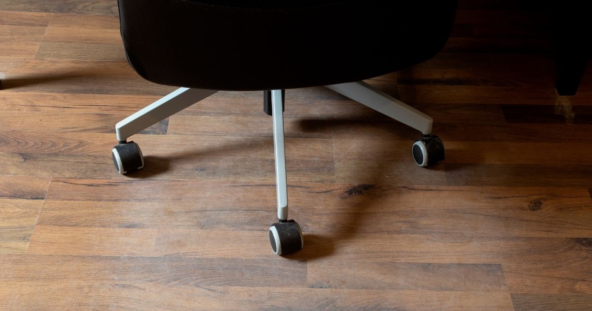 Ce patron utilise le "test de la chaise bancale" à chaque entretien : pourquoi il n'embauche pas ceux qui échouent