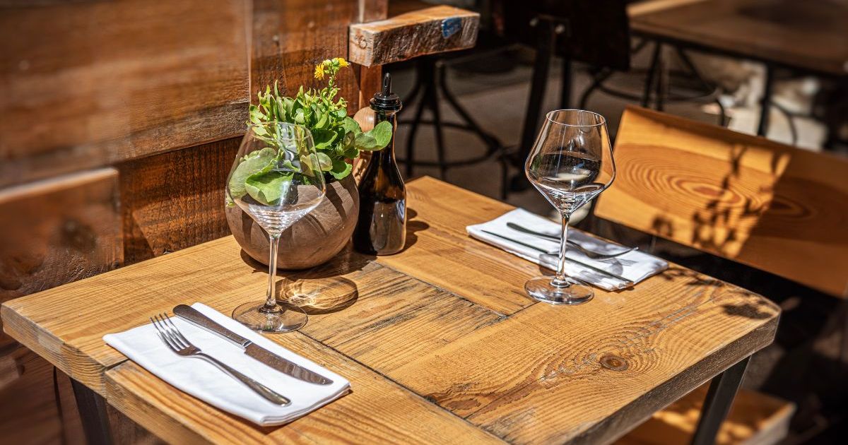 Voici l’erreur à ne pas faire au restaurant au Portugal : ce n'est pas gratuit contrairement à ce que l'on pense