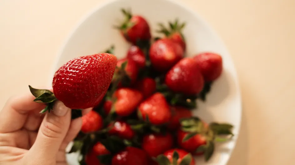 ¿Tus fresas se estropean rápido? Este es el error que estás cometiendo al conservarlas (y es más típico de lo que crees)