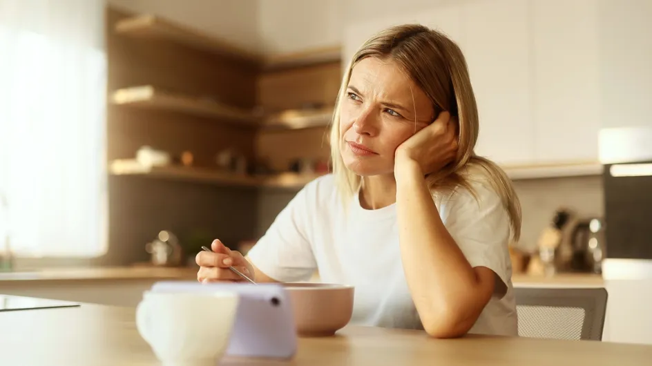 10 frases comunes que repiten las personas emocionalmente cansadas (y muchas veces no se dan ni cuenta)