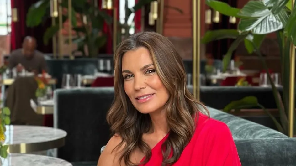 Adiós a las balayage clásicas: el tono 'salted caramel' es tendencia entre celebrites de 50 para rejuvenecer el rostro