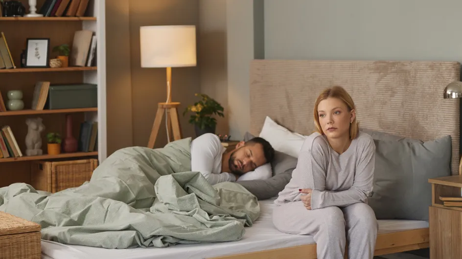 Dormir separados en pareja: 10 motivos por los que tu relación podría ser más sólida que nunca, según los expertos
