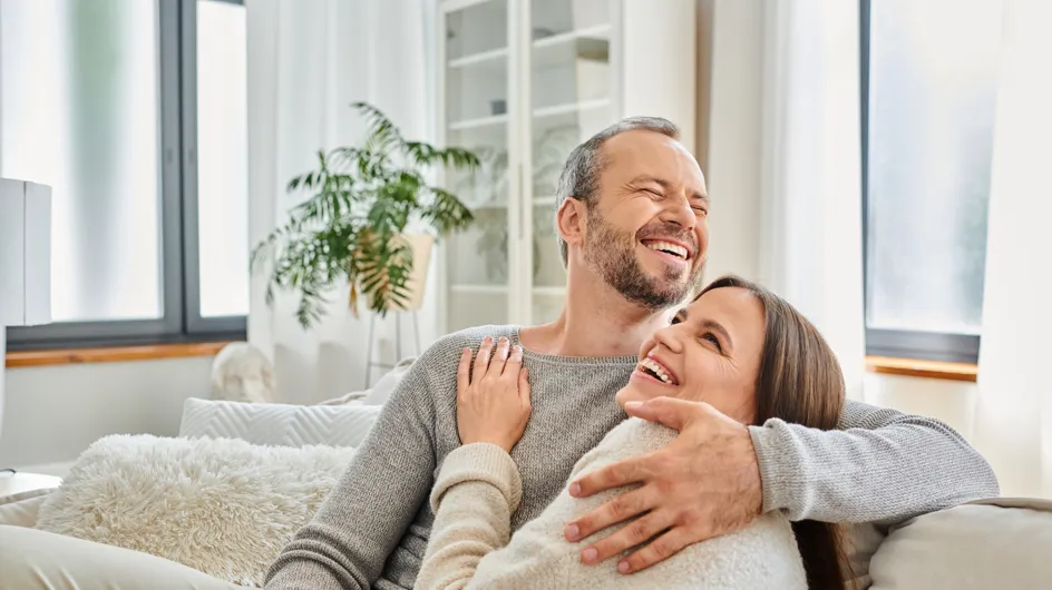 Las parejas más felices suelen hacer estas 3 actividades muy simples para aumentar su conexión (y son gratis)