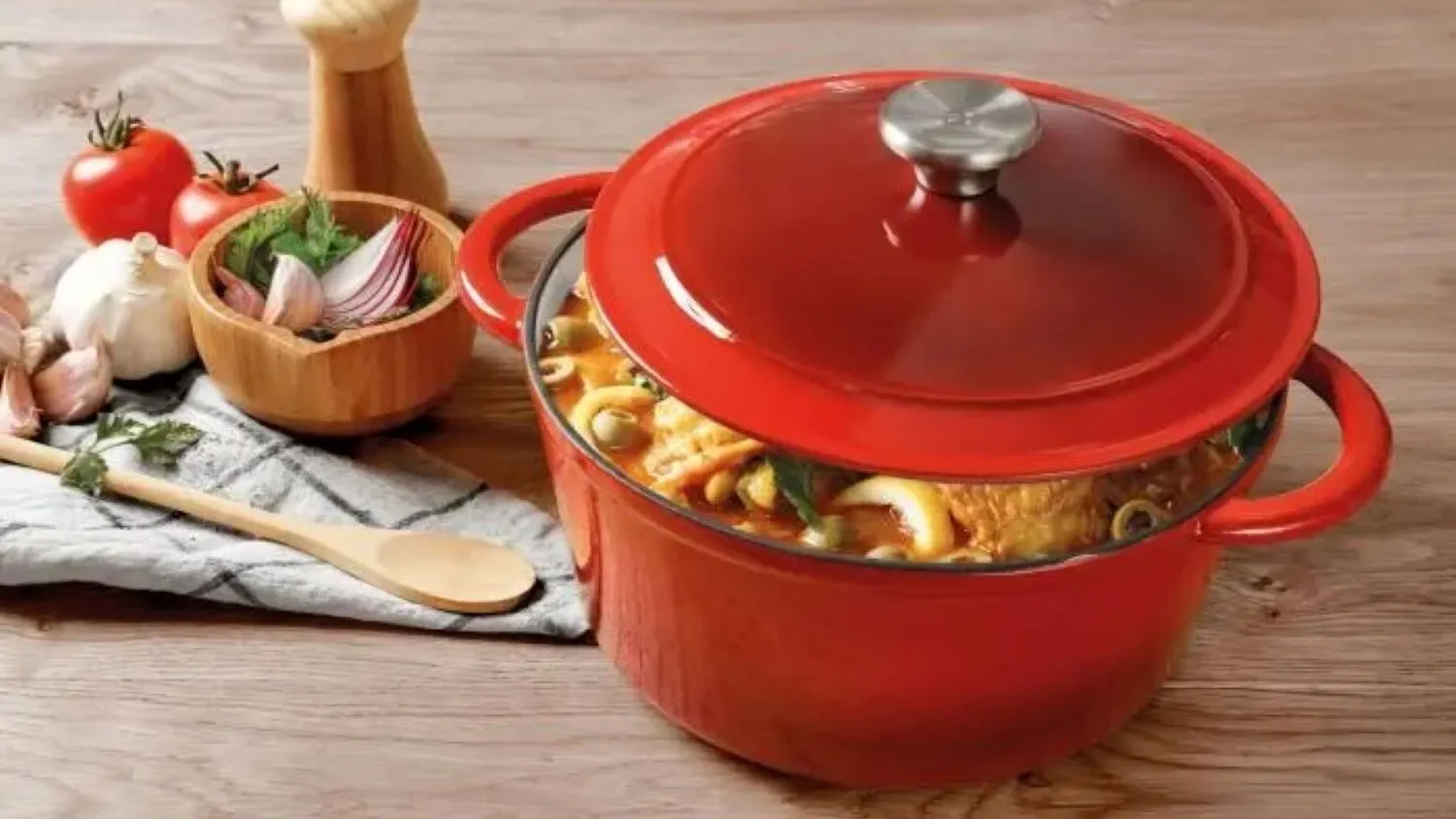 Cocotte Staub En Fonte émaillée Rouge - Forme Tomate - Vintage Made In France Fontema