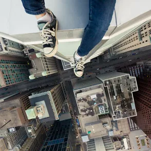 ¿Quién dijo vértigo? Impresionantes fotografías desde lo más alto de diferentes ciudades