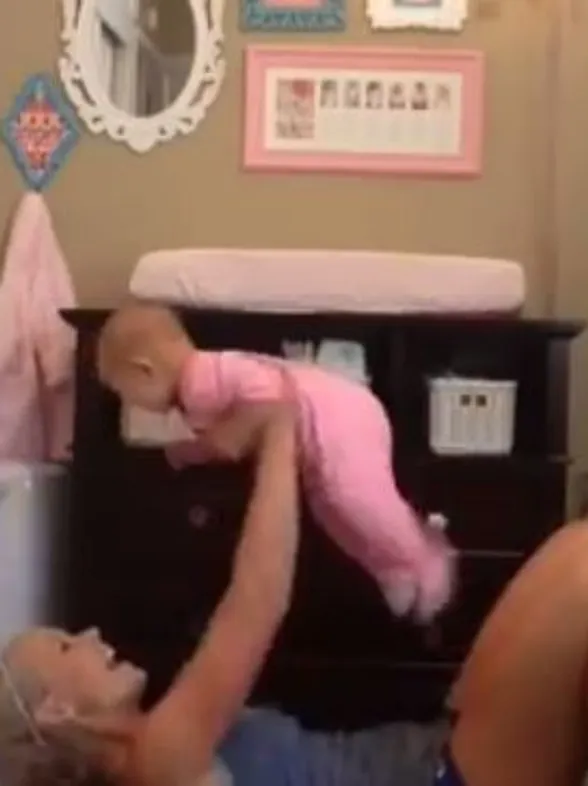 Esta mamá y su hija van a hacer que se te caiga la baba