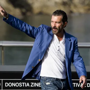 Antonio Banderas acude solo al Festival de San Sebastián