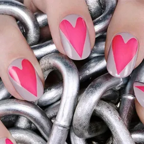 20 Nail Art Instagrams That Take Things To A Whole New Level