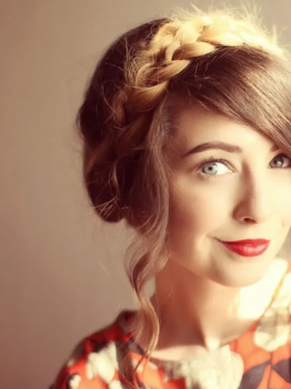Why Zoella Is So Much More Than Just A Beauty Blogger