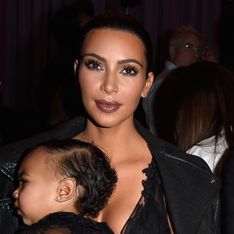 Kim Kardashian et North West : Mère et fille assorties au défilé Givenchy (Photo)