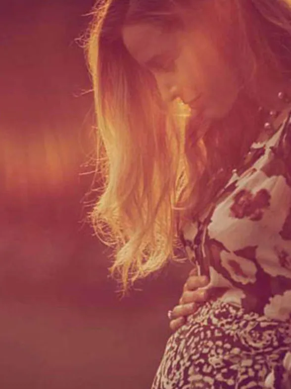 Blake Lively presume de embarazo con un idílico baby shower