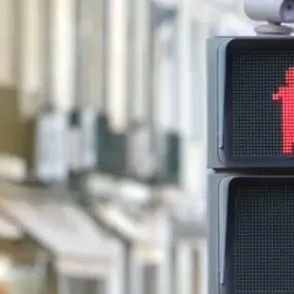 El semáforo más divertido del mundo: ¡a bailar!