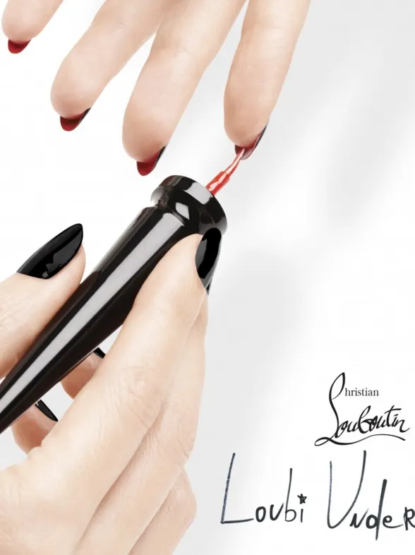 Unhas Louboutin: preparada para pintar a "sola" das unhas?