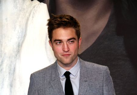 Robert Pattinson veut des muscles pour impressionner FKA Twigs