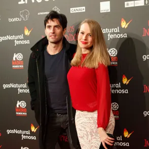 Esmeralda Moya y Carlos García ya posan juntos y reconciliados