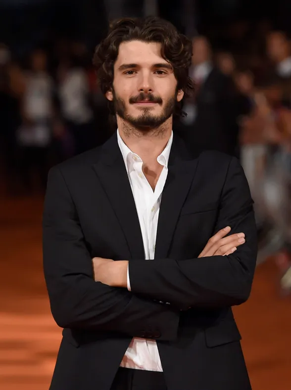 Yon González y Alicia Sanz, juntos pero no revueltos en la noche madrileña