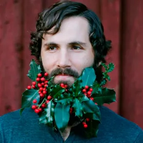 ¡Atención hipsters! Navidad en miniatura para vuestras barbas