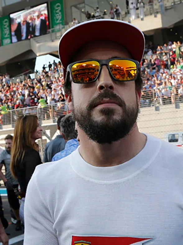 Lara Álvarez y Fernando Alonso confirman su relación en Nueva York