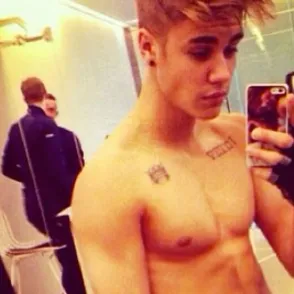 12 Annoying Things Men Do At The Gym That Need To STOP