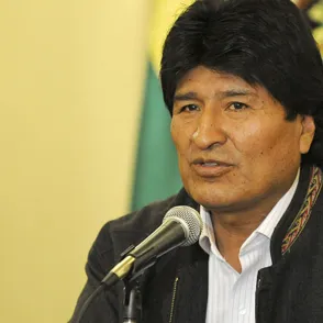 Evo Morales: "Si las mujeres no fueran 'caprichositas' mandarían más en Bolivia"