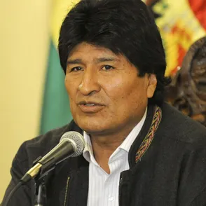 Evo Morales: "Si las mujeres no fueran 'caprichositas' mandarían más en Bolivia"